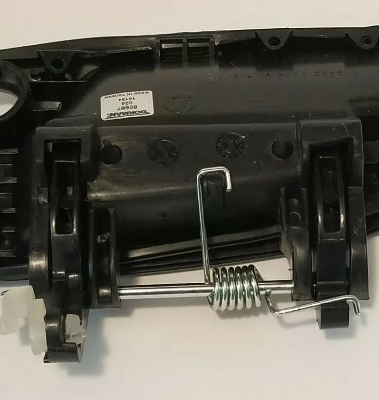 Внешняя дверная ручка Dorman 80687 передняя правая для 2001-2005 Hyundai Elantra НОВАЯ - Изображение 4 из 4