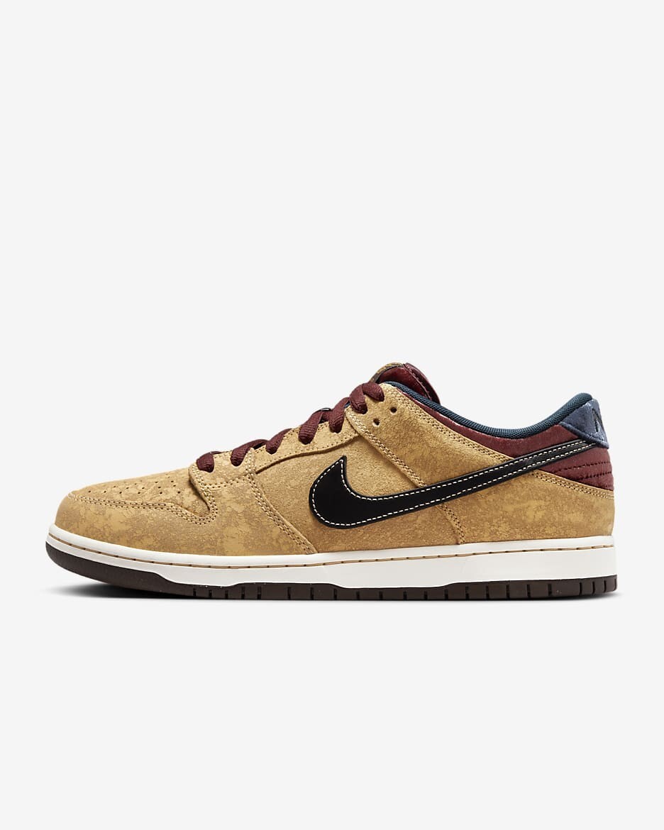 NEW Mens Size 8.5 Nike SB Dunk Low Pro City of Cinema FZ1278 NEW Mens Size 8.5 Nike SB Dunk Low Pro City of Cinema FZ1278