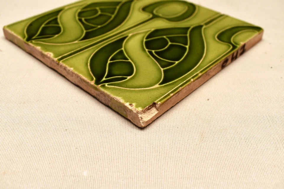 Azulejo de pared antiguo Minton Hollins & Co patrón de flor Stoke On Trent porcelana "47 Foto 3 de 4