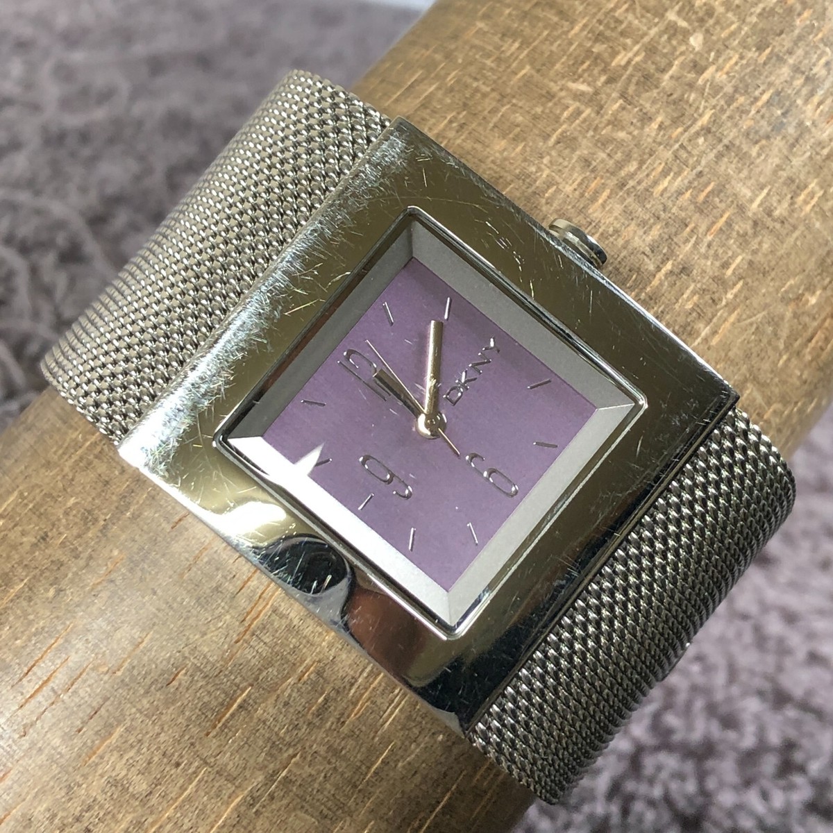 DKNY Ladies NY-9037 Purple Dial Silver Mesh Band Square 31mm 