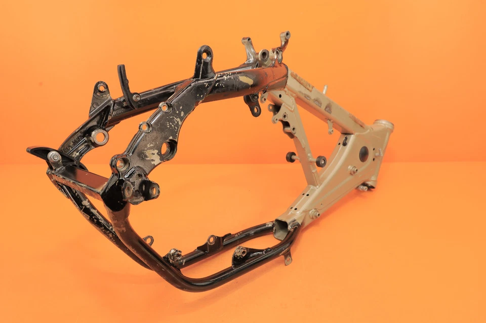 05 KTM 125 SX 125SX 200SX 2005 OEM cuadro principal chasis motor carrocería de base Foto 2 de 4