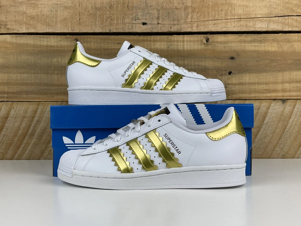 Disminución escribir Altoparlante Women's Adidas SUPERSTAR “Matte Gold” Size-8 White (H03915) Casual Shoes |  eBay