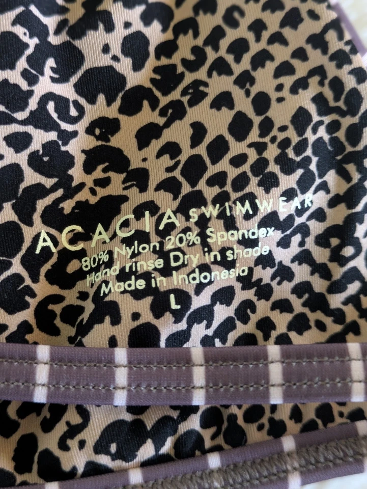 Conjunto de Bikini Acacia Santorini Top Talla L Hookipa Parte Inferior Talla M Foto 4 de 4