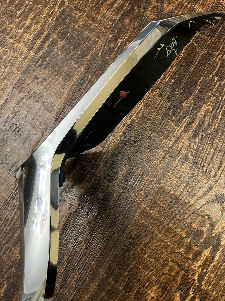 ⭐ 2019-2021 Mazda 3 Front Left Grille Lower Molding Genuine OEM  