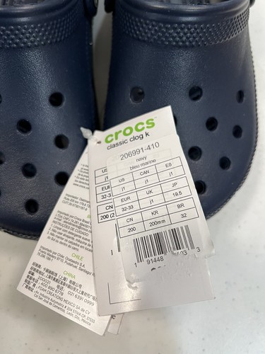 NWT CROCS Classic Unisex Sandals Water Shoes Size J1 Youth 1 Shoes Navy - Picture 4 of 4