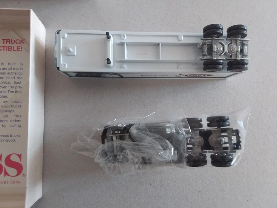 WINROSS  TECH RIPARAZIONE PNEUMATICI CAMION MACK PUBBLICITARIO LUNGO 30 CM - Immagine 3 di 4