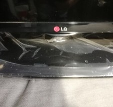 LG 32 LN5400 smart tv per parti di ricambio. 