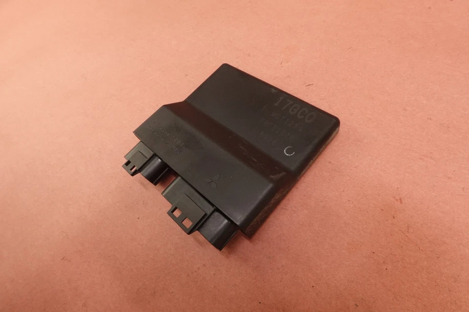 Unidad de controlador de computadora Suzuki SV650 ECU CDI 2003-2008 Foto 2 de 4