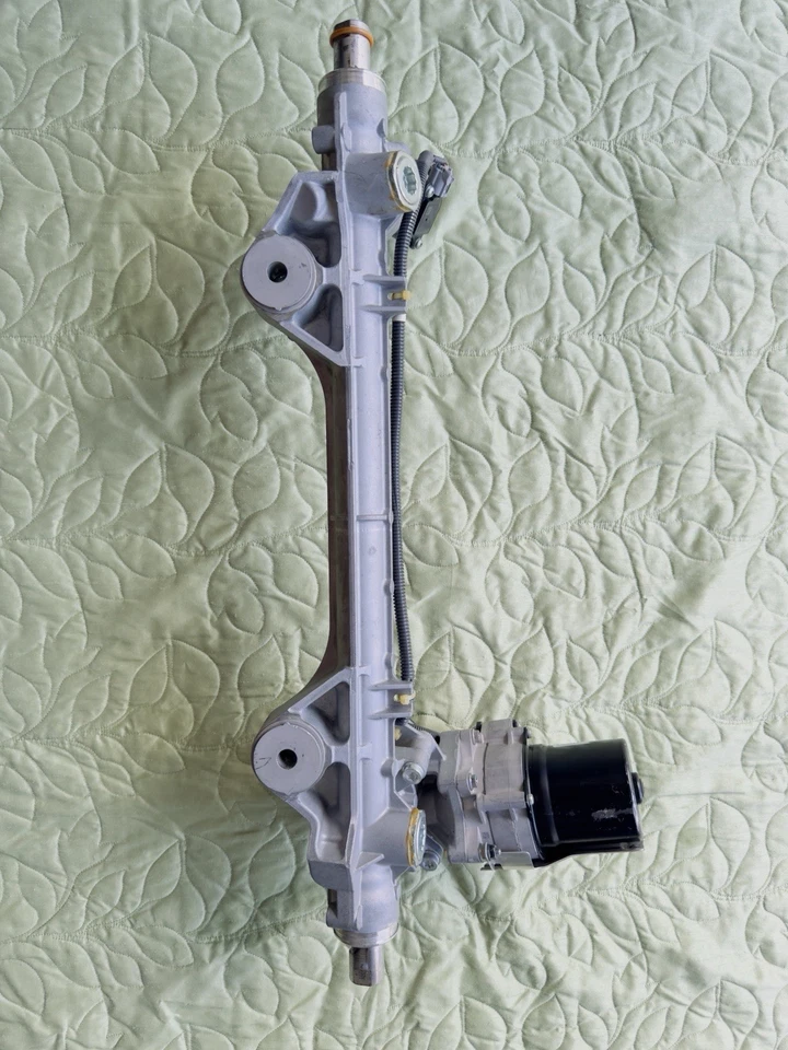 2017-2020 英菲尼迪 Q60 动力转向齿轮架和小齿轮原始设备制造商 42900-6HL1A — 第 4/4 张图片