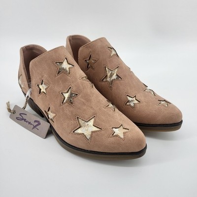 Seven7 Women s Austin Faux Leather Slip-On Pointed Toe Pink Star Ankle Booties 8