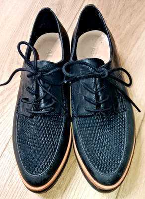 Aldo Carilda Leather Platform Oxford, Size 7