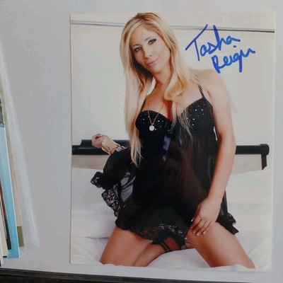 Pornstar  Tasha Reign Autographed 8x10 Photo 