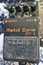 Boss Metal Zone Guitar Distortion (MT-2) Effe...