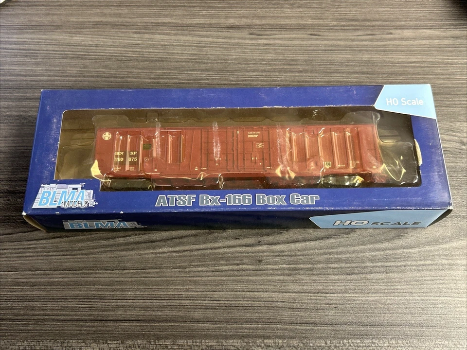 BLMA Models HO #53053 Bx-166 60’ Beer Car BNSF (ATSF Repatch w/Cross) #780875 - Image 3 of 4