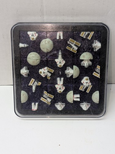 DaMert Vintage 2002 3D Squares Space Astronaut Shuttle Moon Plastic Puzzle Game