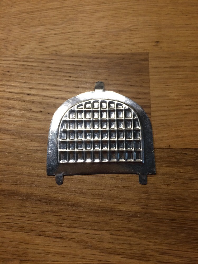 Calandre Pour Limousine Ancienne Karl BUB – Pièce Mécanique Jouet, 55x44mm, Modèle 1912