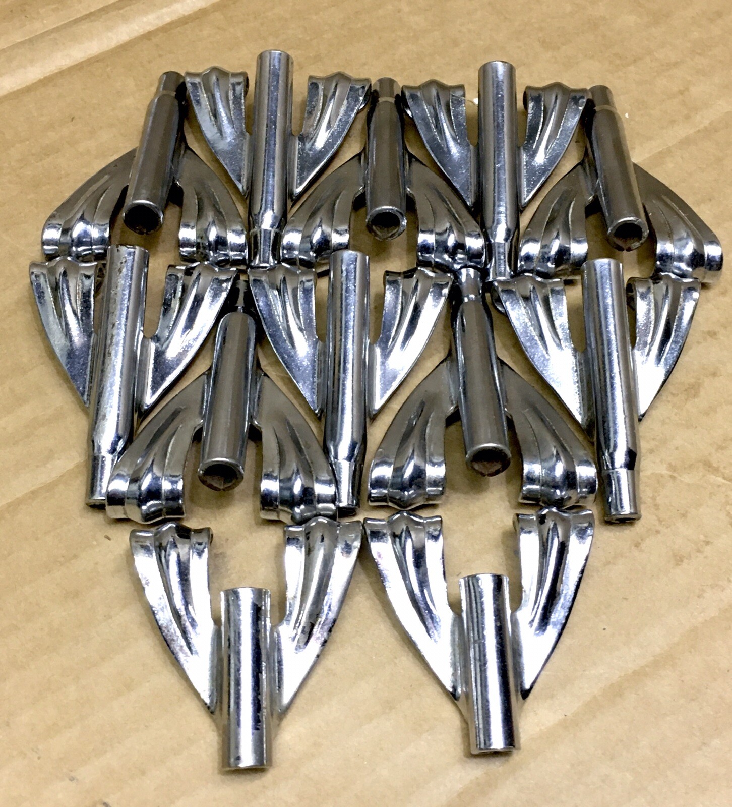 Ludwig or WFL Threaded Claw Lot Of 12 For Bass Drum Or Marching Snare