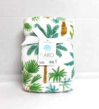 Caro Coastal Collection Set of 2 Hand Towels PALM TREES