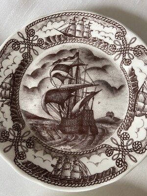Old Sail Vessels Decorative Plates  Made In Italy by L. Mauri. 8'' Dessert (4)