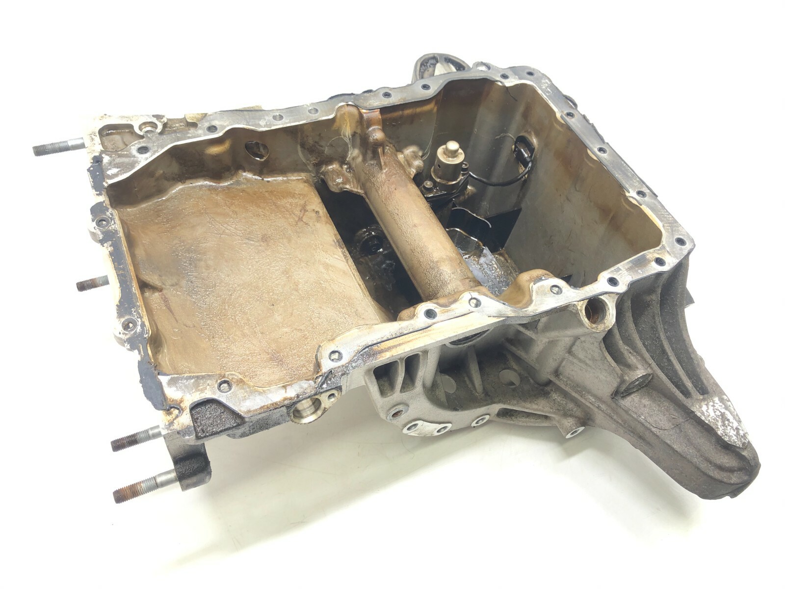 2014-2019 MASERATI GHIBLI S 3.0 V6 ENGINE MOTOR OIL PAN OEM.