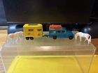 Matchbox Lesney #12 Rover Safari 1965 & 43 Pony Trailer 1968+2 Horses Used L-95C