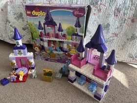 LEGO DUPLO 10595 Sofia the First  Sofia&rsquo;s Royal Castle  Retired Set w/ Box