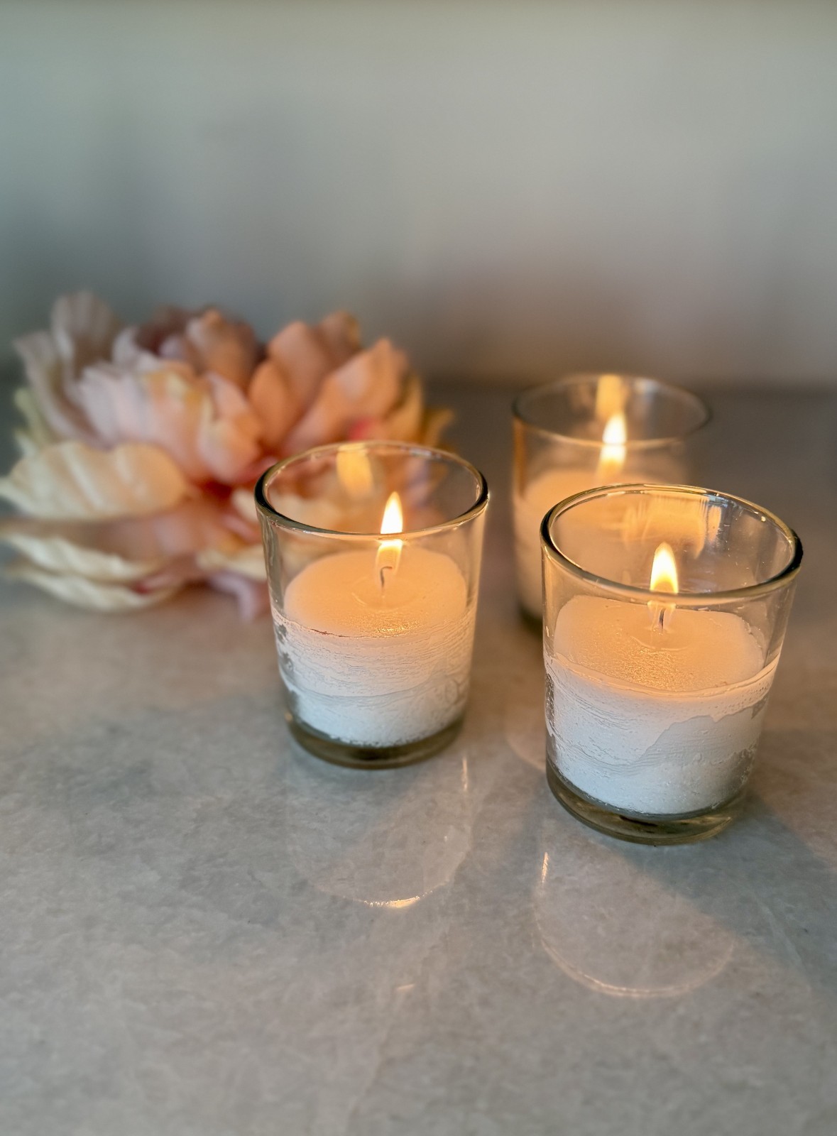 Set of 12 Votive Candles in Glass Containers - 15 Hour Burn 