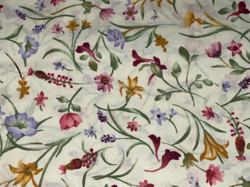 3/4+ Yd Vintage Floral Iris Daisy Lavender Garden Cotton Quilt Fabric 30" X 44" - Picture 2 of 4