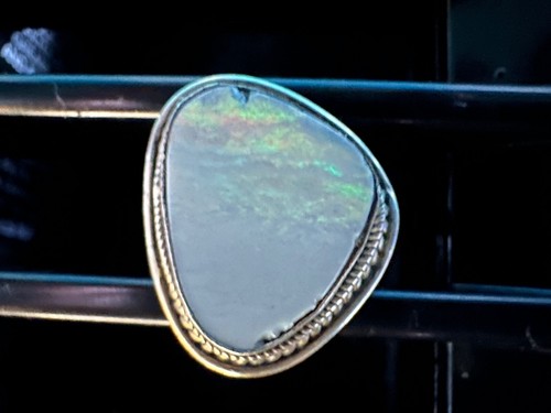 1960s Sterling Silver Oval Opal Ring – Bezel Setting, Intricate Band - Picture 4 of 5