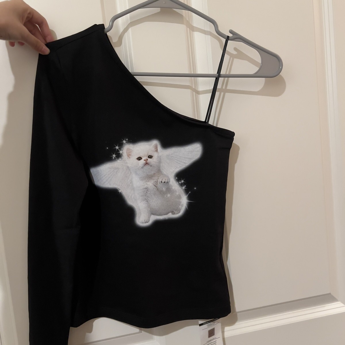◆ITZAVIBE◆ ANGEL CAT TSHIRTS VER3WHITE IBB23UT05WH IBB23UT05WH] ANGEL CAT T SHIRT VER.3 - WHITE - ITZAVIBE