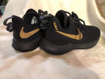 Nike Air Lebron Witness III Lebron James A04433-003 Black Nike Air Lebron Witness III Lebron James A04433-003 Black