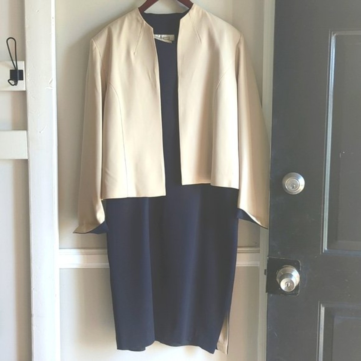 Mary McFadden Collection Dress 2 piece dress Suit Set/ 12 Mary McFadden Collection Dress 2 piece dress Suit Set/ 12