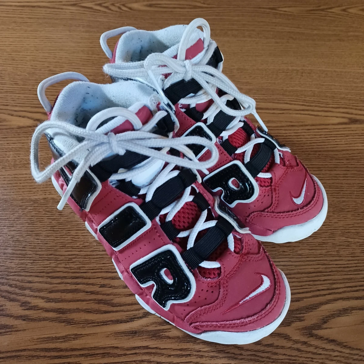 1996 NIKE UPTEMPO "96 BULLS" Size 13.5C Red/Black/White  DB2874-600 Child