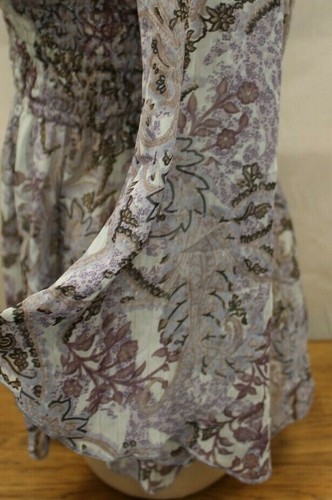 Jordache transparente Bluse Damengröße Medium 7/9 lavendelblau Metalica-Faden - Bild 4 von 6