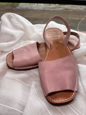 Pons Avarca Menorca Leather Sandals Size 9  Spain Pale Pink Slip On Flats