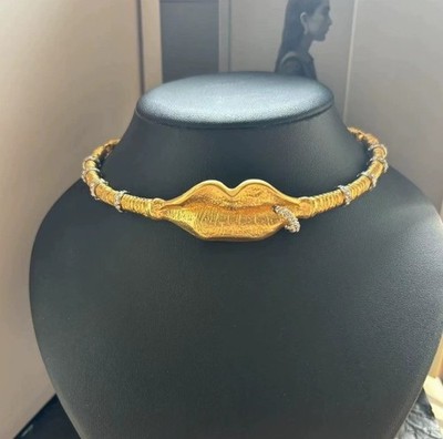 Schiaparelli Retro Charme Exquisite Gold Tone Kristall Sexy Lippen Halskette
