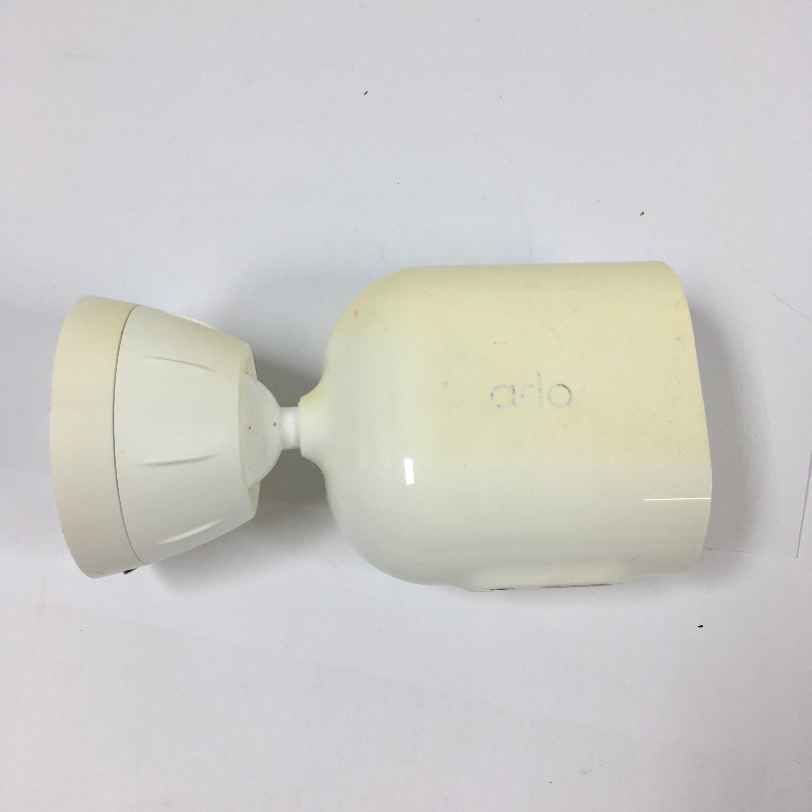 Arlo Ultra VMC5040 4K Ultra UHD Wire-Free Camera  (ACCEPTABLE)