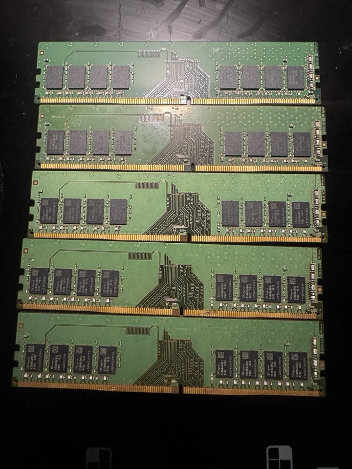 SK Hynix 8GB DDR4 2666MHZ Desktop RAM 1Rx8 PC4-2666V-UA2- 11 40GB Total - Image 4 of 4