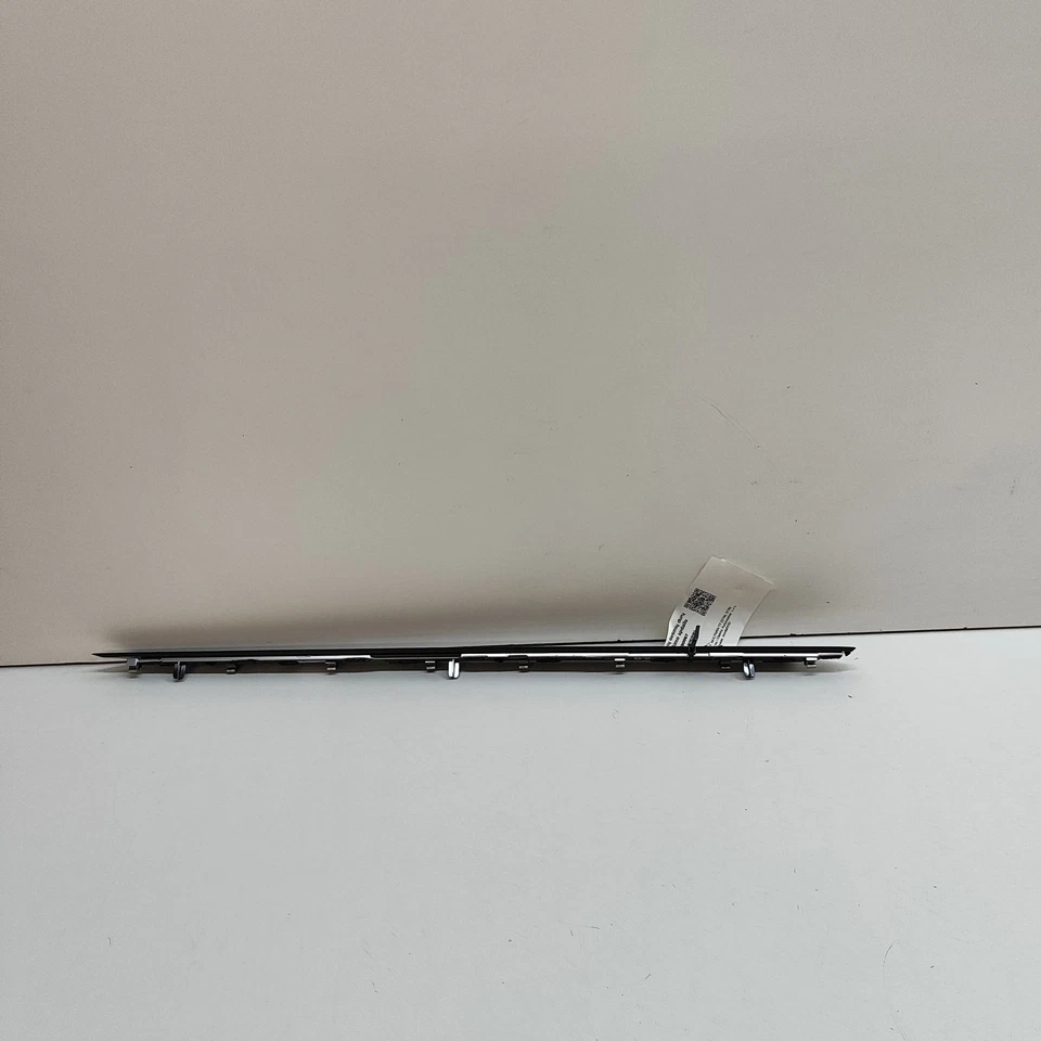 VOLKSWAGEN MULTIVAN T7 Türverkleidung hinten rechts 7T0867086 2024 32580067 - Imagem 3 de 4