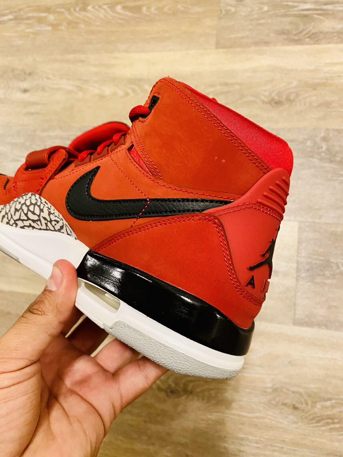Nike Air Jordan Legacy 312 Toro Varsity 
