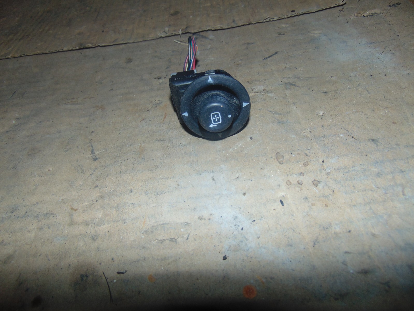 Picture 1 of 2