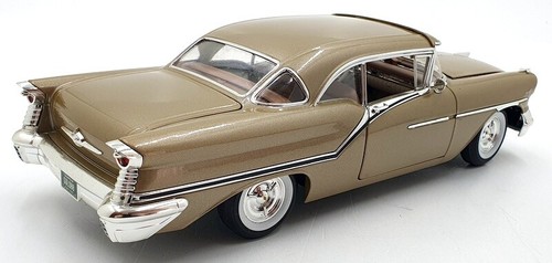 Acme 1/18 Scale Diecast A1808005 - 1957 Oldsmobile Super 88 - Gold Mist - Picture 2 of 5