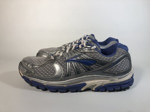 brooks ariel size 10