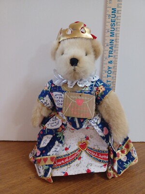 Vintage Muffy VanderBear Queen of Hearts Vanderbear Collection 1993 NOS NWT 