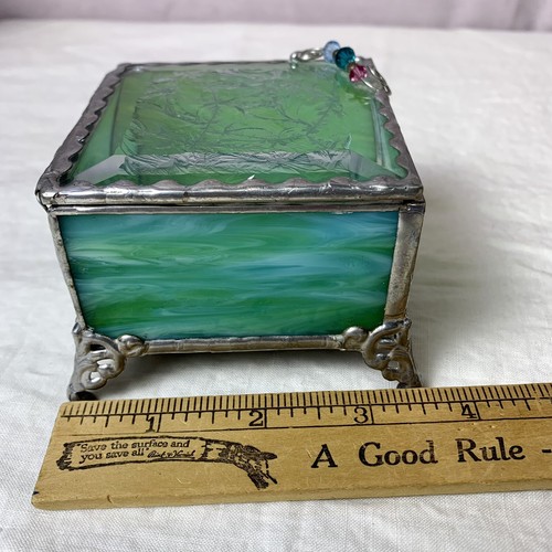 Handmade Stained Glass Box Green Footed - Picture 11 of 14