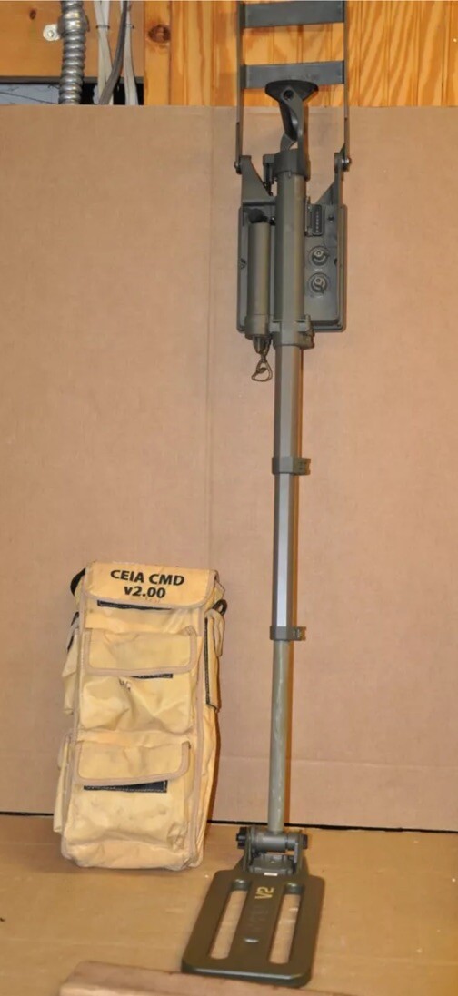 CEIA CMD V2.00 Lightweight Telescoping Metal Detector | eBay