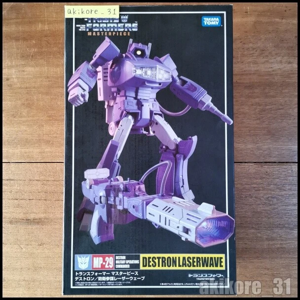 Takara Tomy Transformers Masterpiece MP-29 Laserwave Shockwave Figure - Image 4 of 4