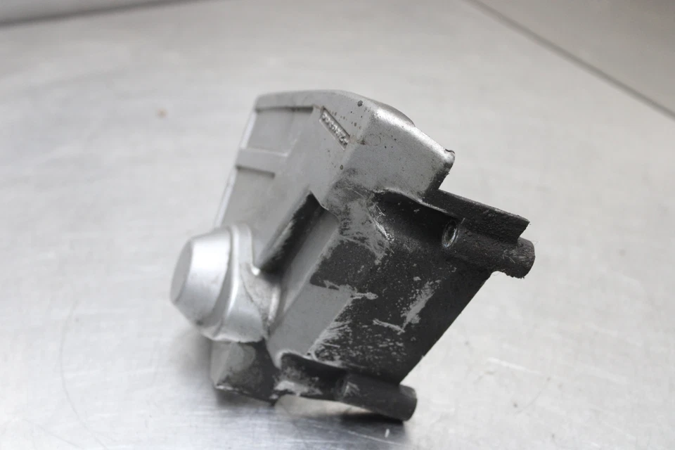 03-06 Suzuki SV650 Front Sprocket Cover Foto 4 de 4