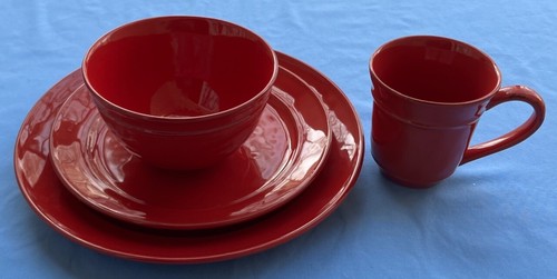 Set of 4, Pottery Barn Cambria Red Soup or Salad Deep Bowls - Picture 9 of 13