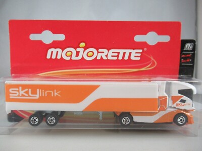 Majorette Concept Truck Trailer Skylink